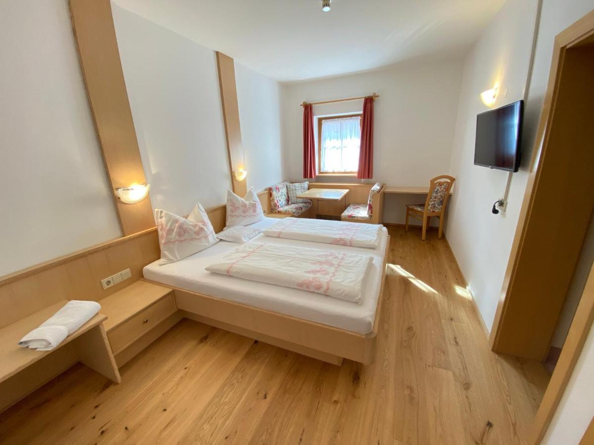 Hotel Lindnerhof Urlaub Am Bauernhof San Lorenzo di Sebato Exteriér fotografie